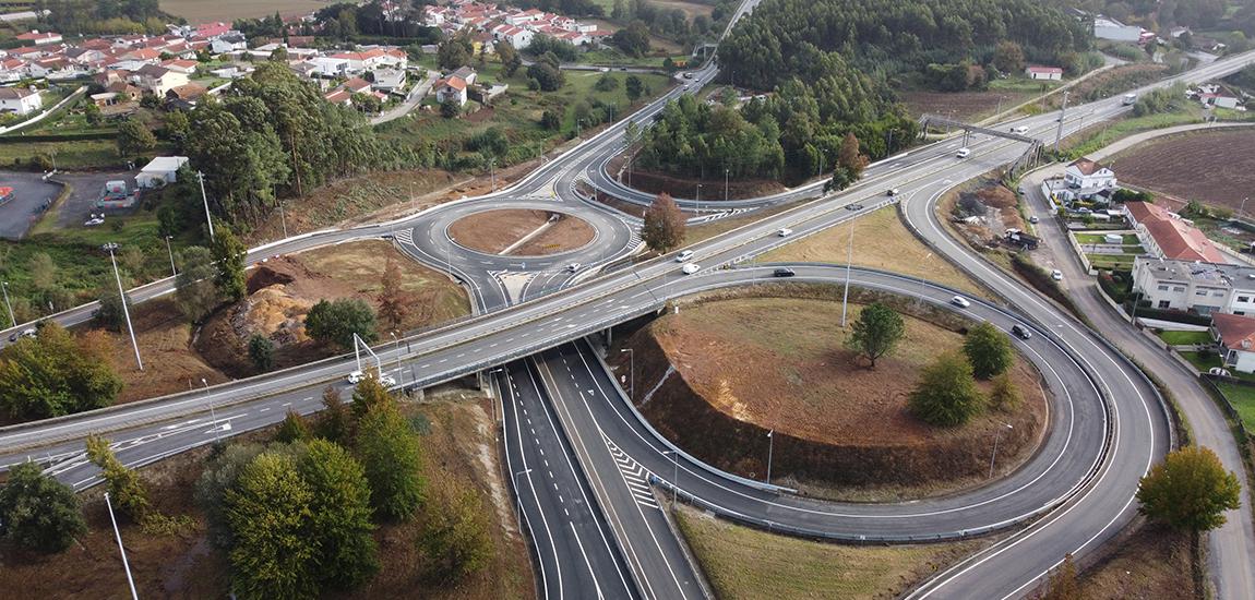 Ligação à área Industrial de Fontiscos