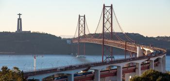 Ponte 25 de Abril